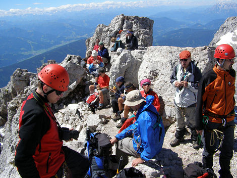 Siesta na vrcholu Hoher Dachstein (2996 m)